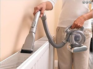 ⁦Black & Decker 18V Cordless Handheld Vacuum Cleaner, 650ml, Grey - PD1420LP-GB⁩ - الصورة ⁦5⁩