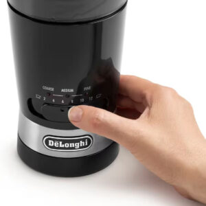 مطحنة قهوة وتوابل ديلونجي، 170 واط، أسود - KG210 - Image 4